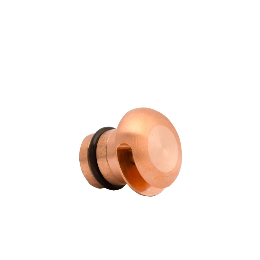 LuxR Micro Steplight in solid copper seen from the side with its sealing ring